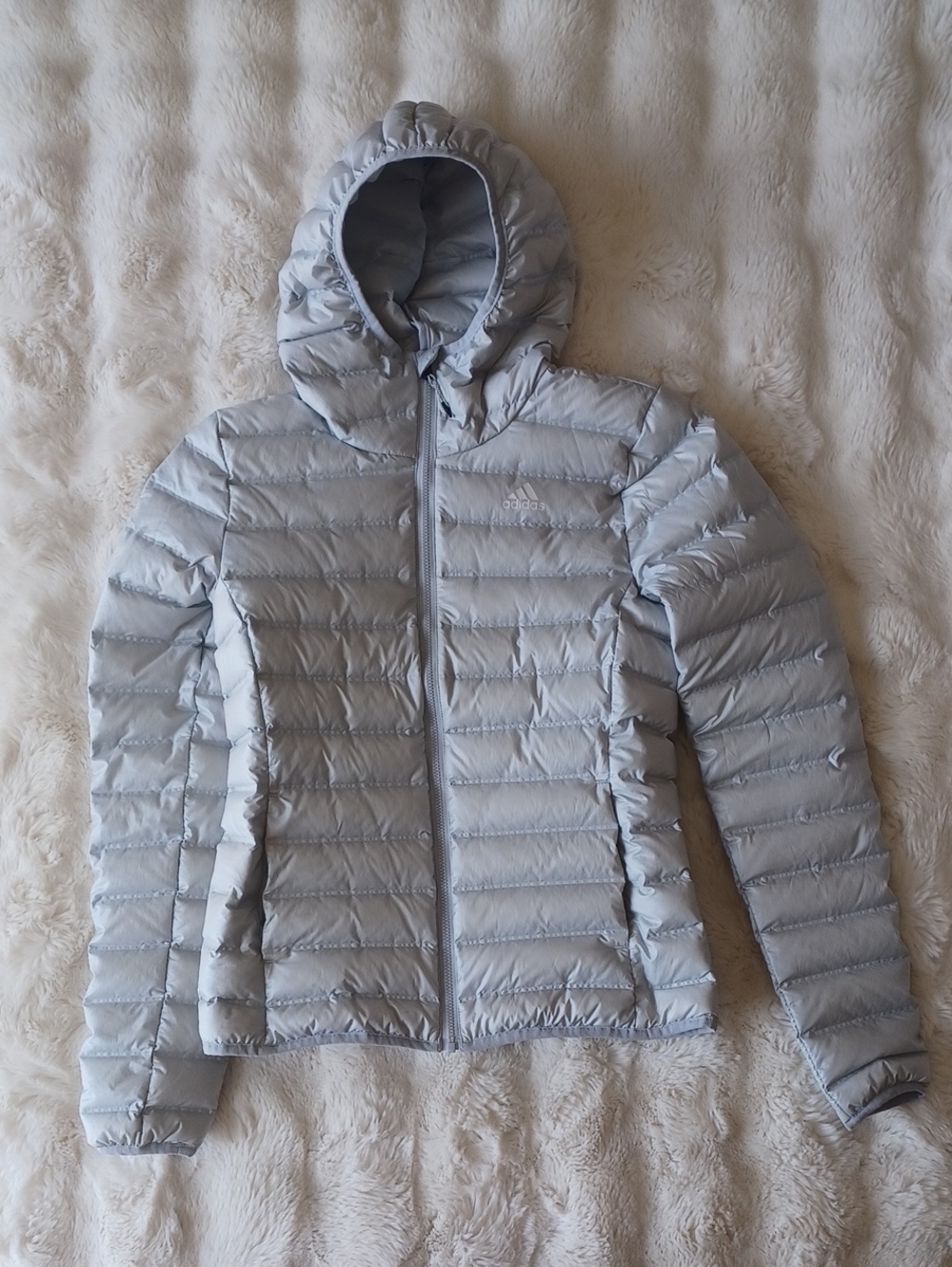 π 3/$15 π Adidas Women's Light Blue Hooded Varilite Down Jacket - Picture 4 of 16